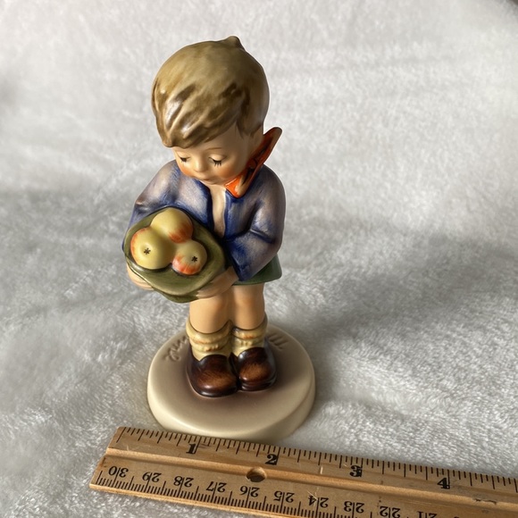 Hummel Ceramic CuteBoy Standing - Picture 7 of 7
